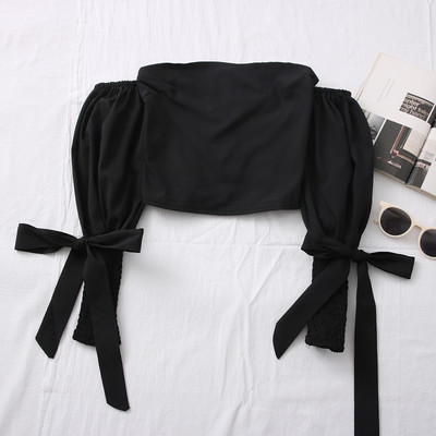 Casual γυναικεία μπλούζα με γυμνούς ώμους - λευκό και μαύρο χρώμα