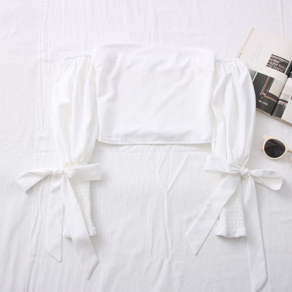 Casual γυναικεία μπλούζα με γυμνούς ώμους - λευκό και μαύρο χρώμα