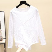 Γυναικεία μπλούζα casual με οβάλ λαιμόκοψη σε λευκό και μαύρο χρώμα