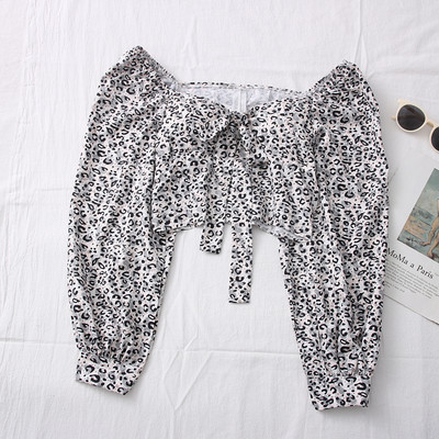 Novi model ženske bluze sa životinjskim uzorkom i lađa izrezom