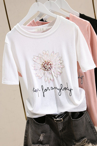 Γυναικείο μπλουζάκι με γυαλιστερά σωματίδια και πούλιες