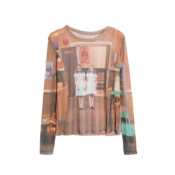 Γυναικεία μπλούζα με χρωματιστά μοτίβα και μακριά μανίκια