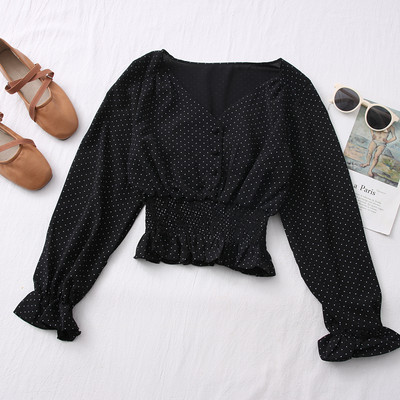 Ženska ležerna bluza - s dugim rukavima i špic izrezom