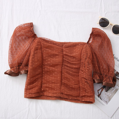 Κομψή γυναικεία μπλούζα με μανίκια από τούλι