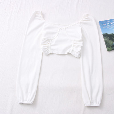 Γυναικεία μπλούζα με οβάλ λαιμόκοψη - κοντό μοντέλο