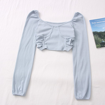 Γυναικεία μπλούζα με οβάλ λαιμόκοψη - κοντό μοντέλο