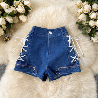 Novi model ženskih kratkih hlača sa visokim strukom