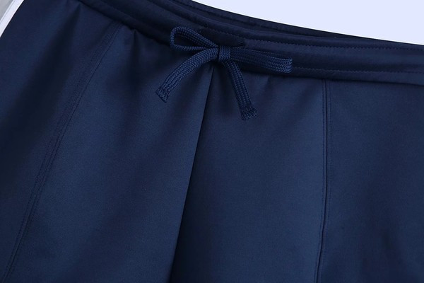 Γυναικεία σορτς με μπλε χρώμα