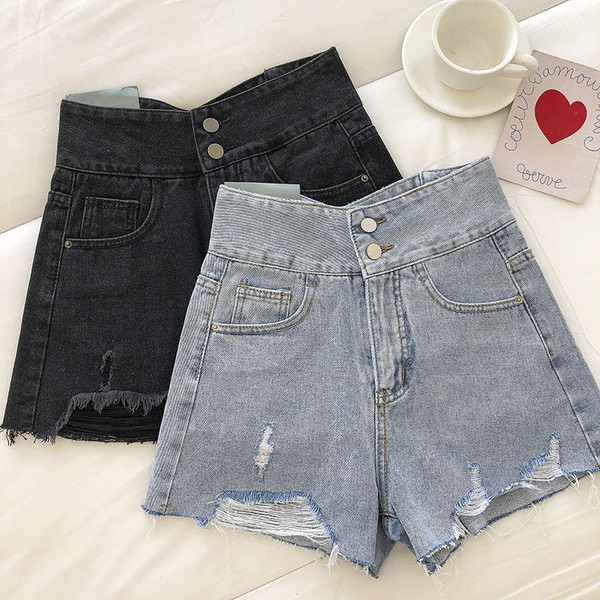 Kratke traperice s visokim strukom i džepovima