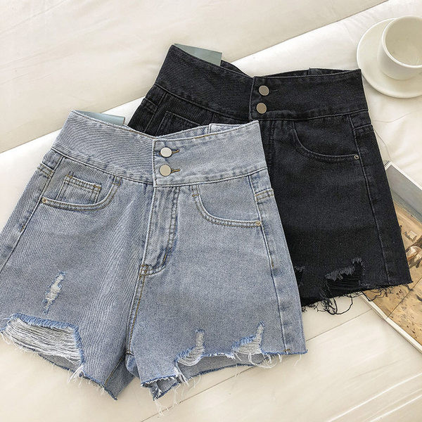 Kratke traperice s visokim strukom i džepovima