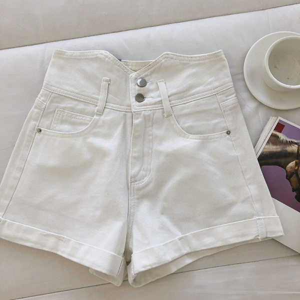 Γυναικεία κοντή τζιν με ψηλή μέση - σε λευκό και μαύρο χρώμα