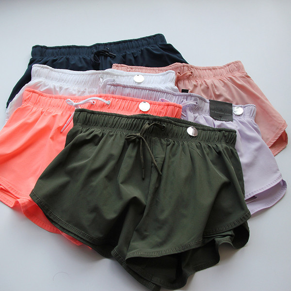 Novi model ženskih kratkih hlačica - pogodnih za sport