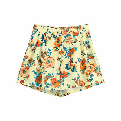 Ležerne kratke hlače s visokim strukom i cvjetnim uzorkom