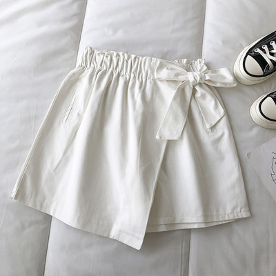 Ženske kratke hlače s trakom