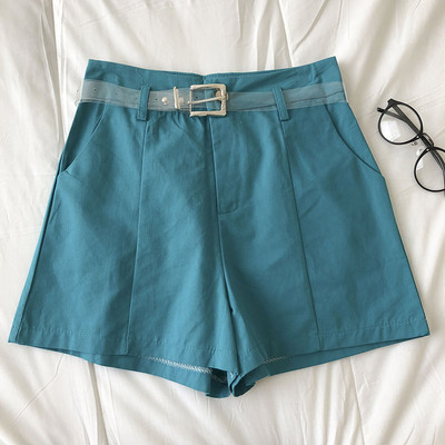 Σορτς με υψηλή μέση και ζώνη