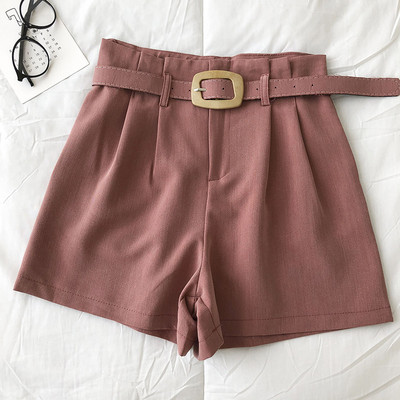 Νέο μοντέλο σορτς με ζώνη και τσέπες