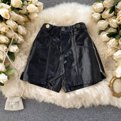 Μαύρο γυναικείο έκο δερμάτινο παντελόνι με υψηλή μέση