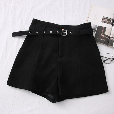 Γυναικεία σορτς φθινόπωρο-χειμερινά με ζώνη