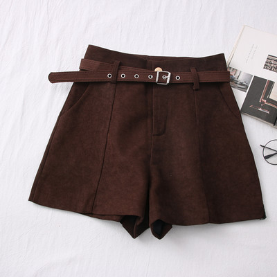 Γυναικεία σορτς φθινόπωρο-χειμερινά με ζώνη