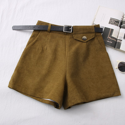 Moderne ženske kratke hlače - s visokim strukom i remenom