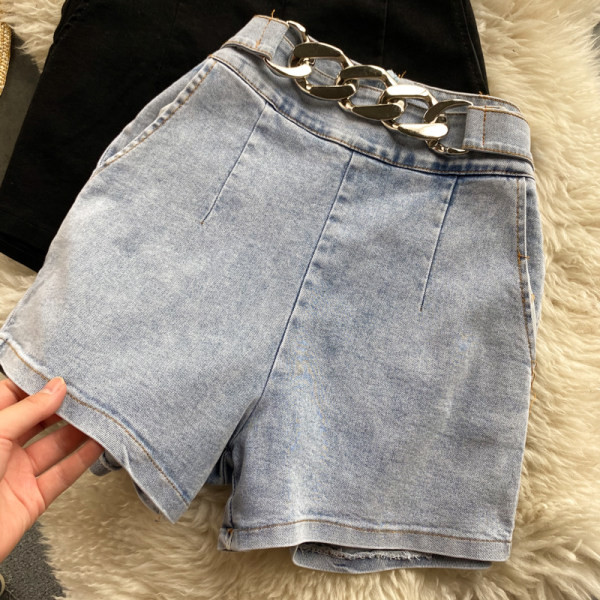 Ženske traperice s metalnim lancem