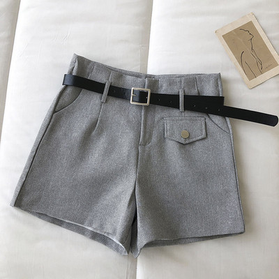 Ženske kratke hlače s remenom u četiri boje