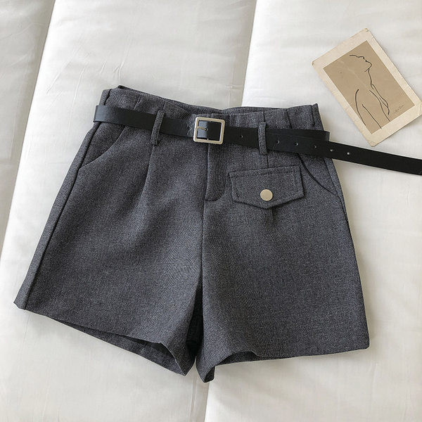 Ženske kratke hlače s remenom u četiri boje