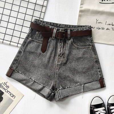 Ženske traper kratke hlače s remenom i visokim strukom u crnoj boji