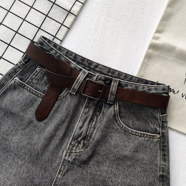 Ženske traper kratke hlače s remenom i visokim strukom u crnoj boji