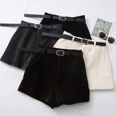 Γυναικεία σορτς φθινόπωρο-χειμερινό με ψηλή μέση με ζώνη