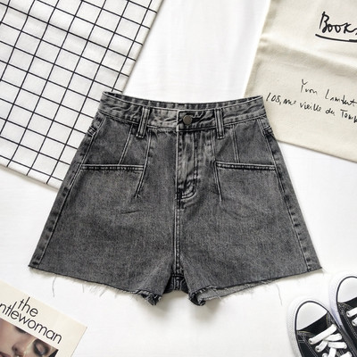 Ženske moderne kratke traperice u plavoj i crnoj boji