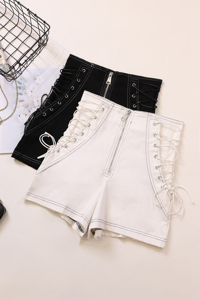 Ženske kratke hlače s vezicama i patentnim zatvaračem