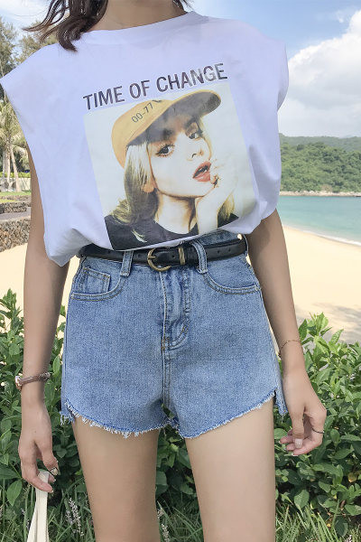 Ležerne ženske traper hlače sa poderanim motivima