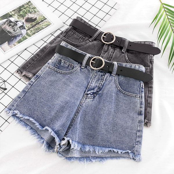 Novi model ženskih kratkih hlača sa poderanim motivima