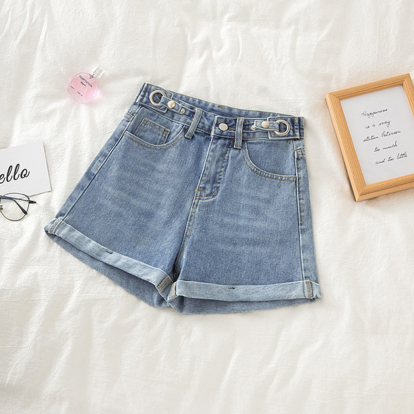 Naujo modelio moteriški šortai aukštu juosmeniu iš džinsinio audinio