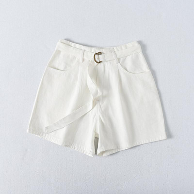 Κοντό καλοκαιρινό τζιν με ζώνη για γυναίκες