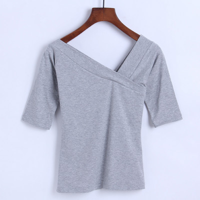 Нов модел дамска блуза с голи рамене и 3/4 ръкав в няколко цвята