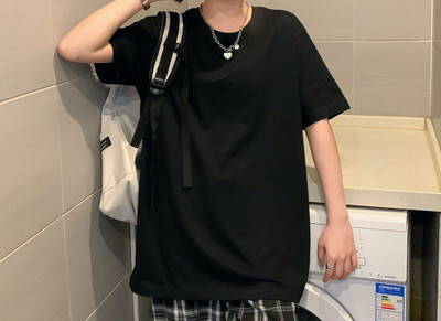 Дамска ежедневна тениска с овално деколте и къси ръкави