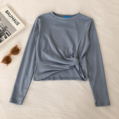 Дамска  блуза с дълъг ръкав изчистен модел