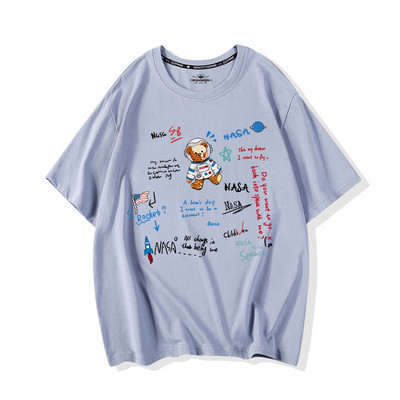 Дамска тениска с къси ръкави и различни апликации