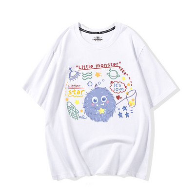 Дамска тениска с къси ръкави и различни апликации