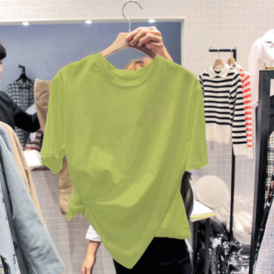 Дамска широка тениска с обло деколте