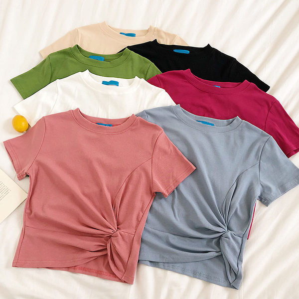 Дамска  изчистена блуза с къс ръкав 