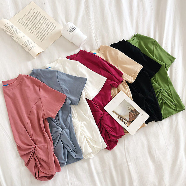 Дамска  изчистена блуза с къс ръкав 