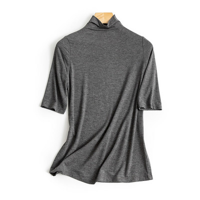 Модерна дамска блуза с висока яка и 3/4 ръкав в няколко цвята