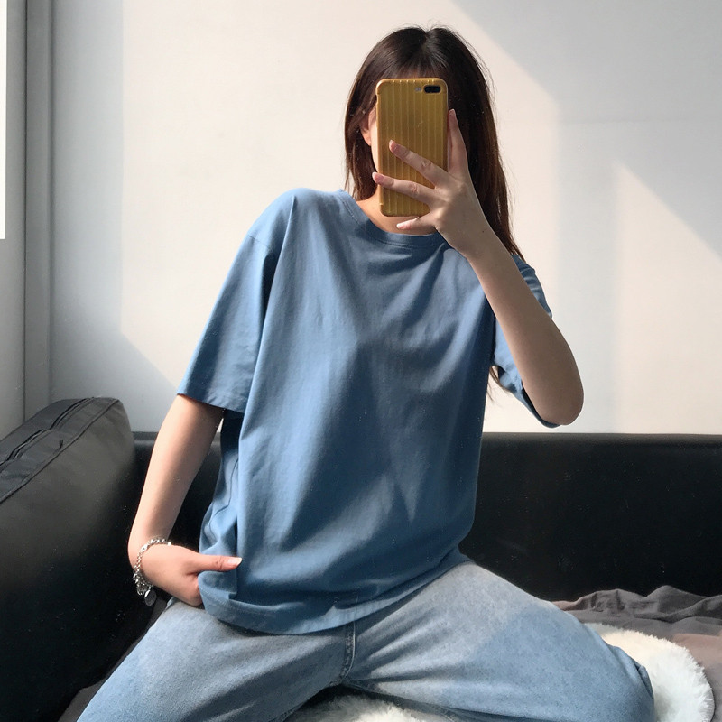 Tricou de dama modern model simplu cu decolteu oval