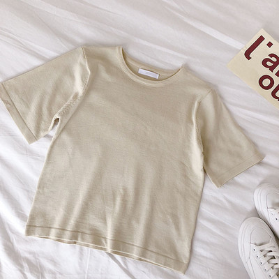 Дамска блуза с къс ръкав и овално деколте в различни цветове