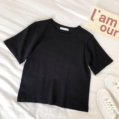 Дамска блуза с къс ръкав и овално деколте в различни цветове