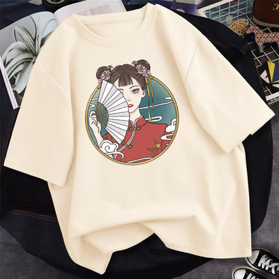 Дамска тениска с къс ръкав - няколко модела