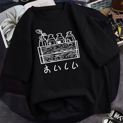 Дамска тениска с къс ръкав - няколко модела